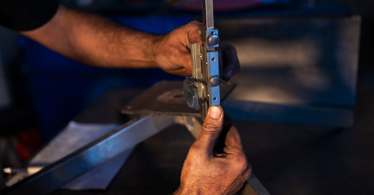 locksmith service technician — North York Heritage Lock & Key
