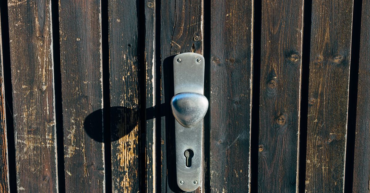 Professional Deadbolt Installation for Homes, Condos, and Commercial Properties — North York Heritage Lock & Key